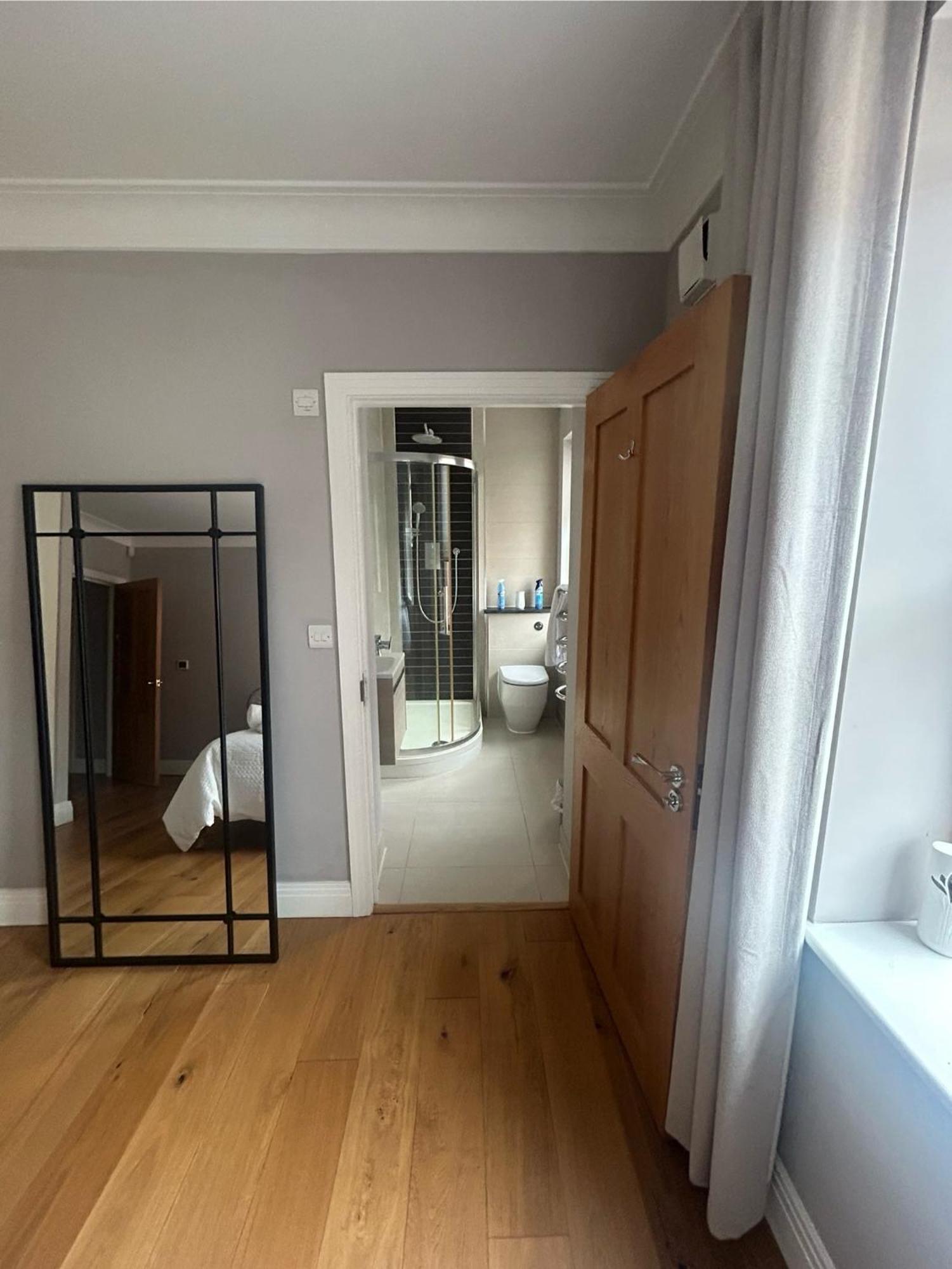 Royal Windsor Super King Ensuite - Free Parking Zewnętrze zdjęcie